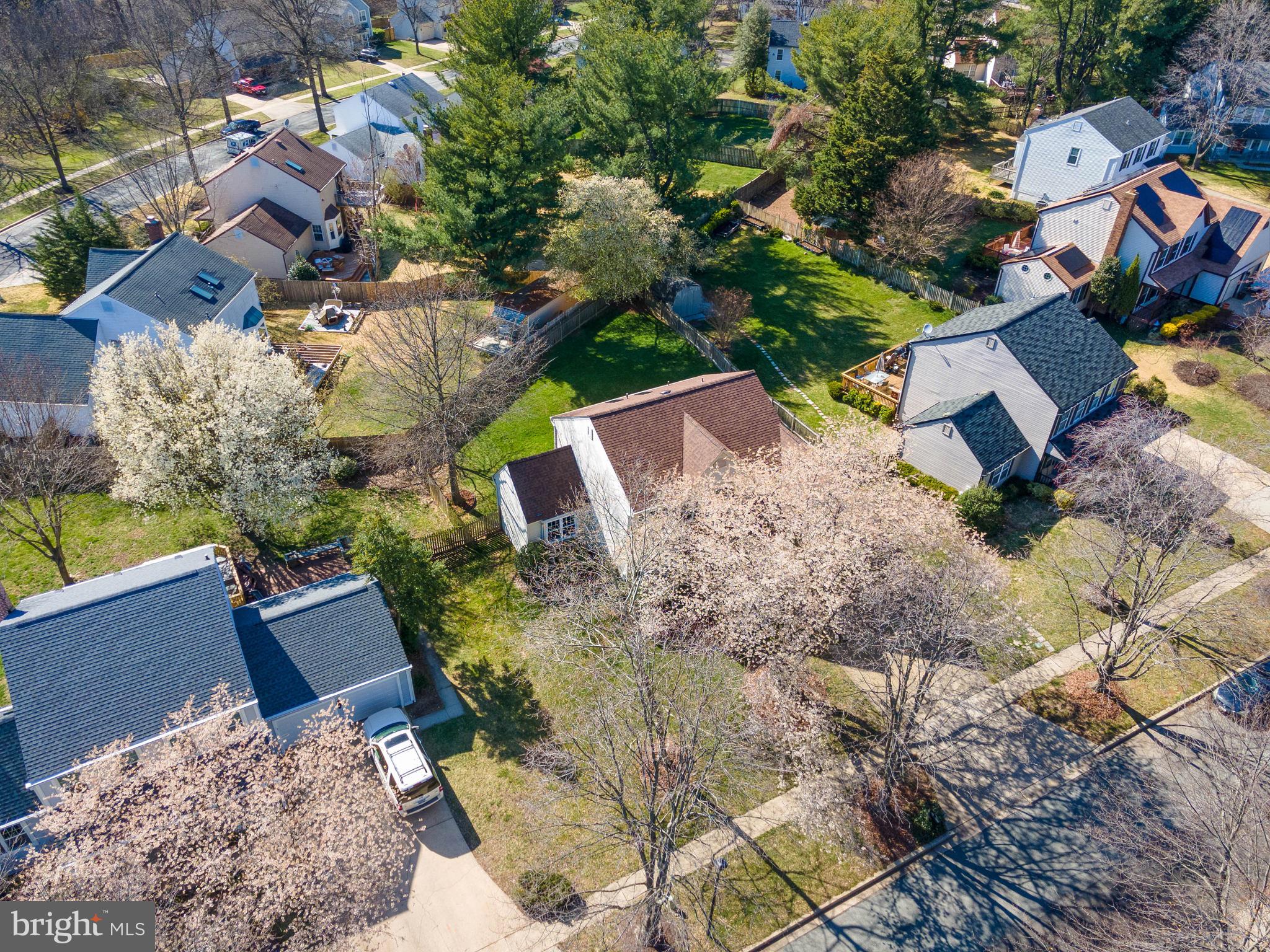 SILVER SPRING CNTRY CLUB - Residential