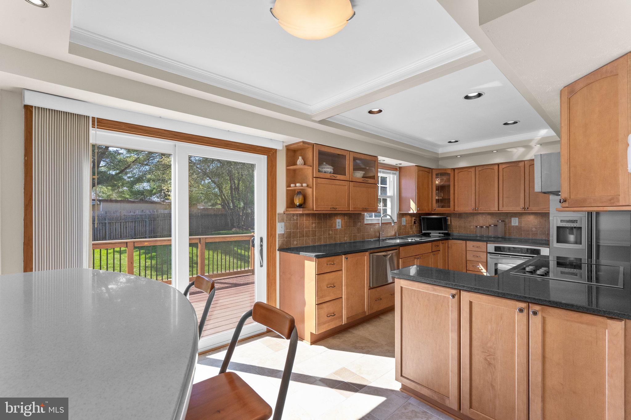 SILVER SPRING CNTRY CLUB - Residential