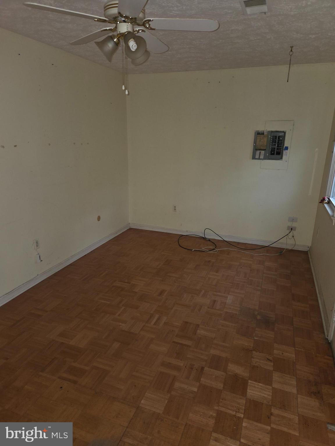 BANNISTER - Residential