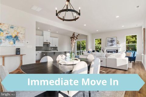 Photo of 105 River Trail Cir #3, KING OF PRUSSIA, PA 19406 (MLS # PAMC2155982)