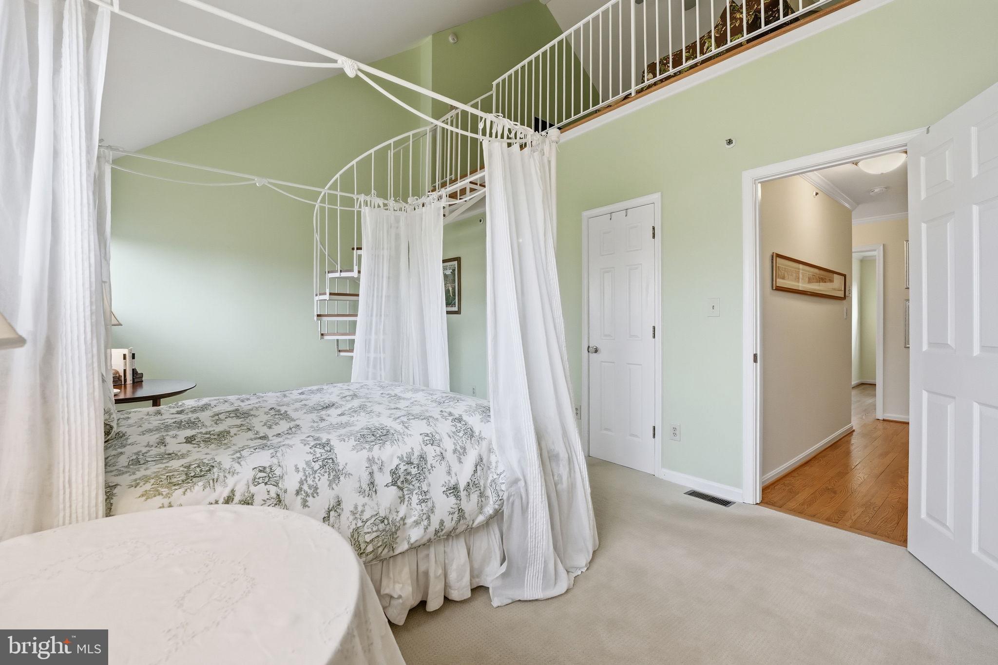 VIENNA TRAIL - Residential