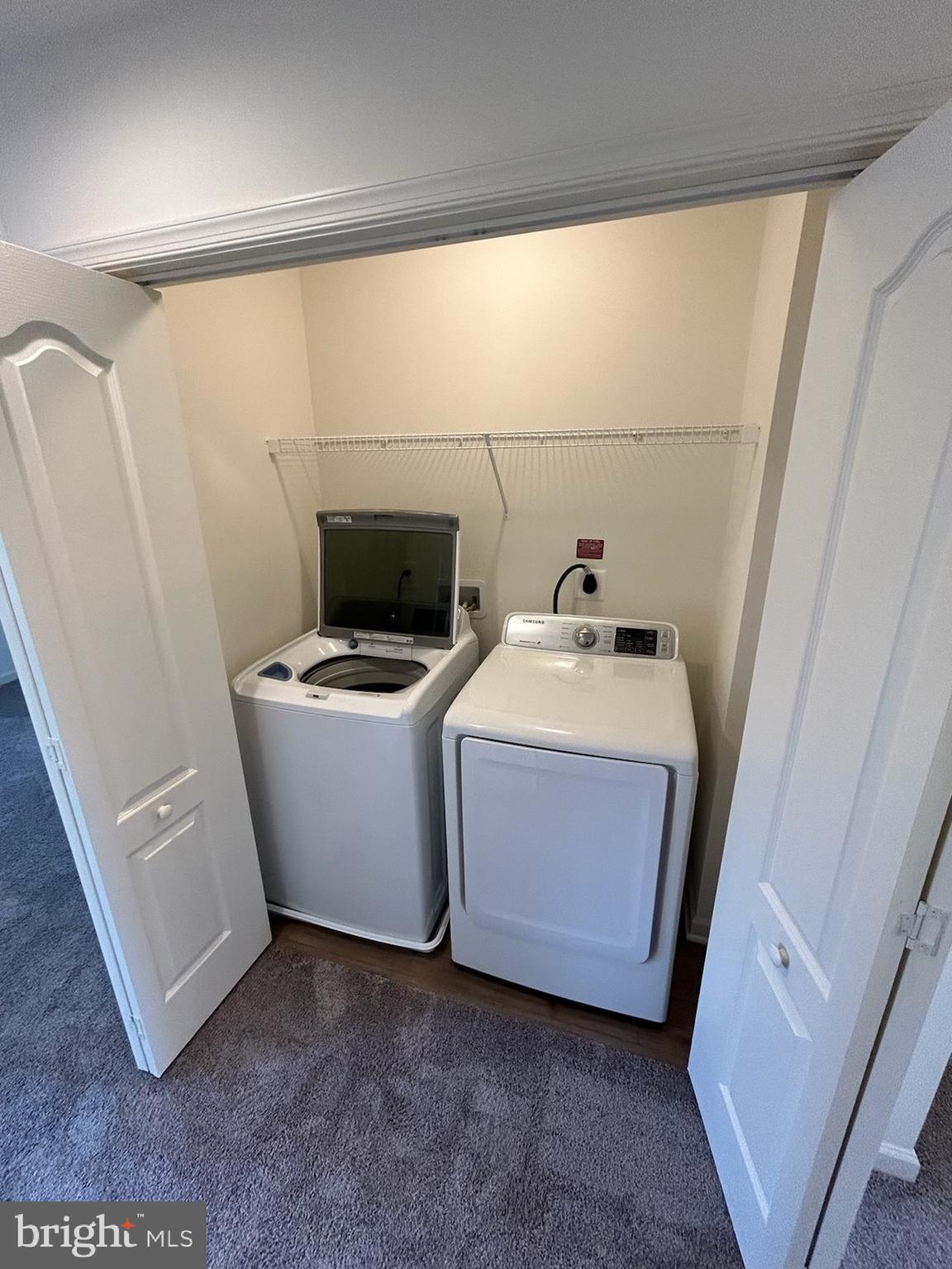 WHISPERING PINES - Residential Lease