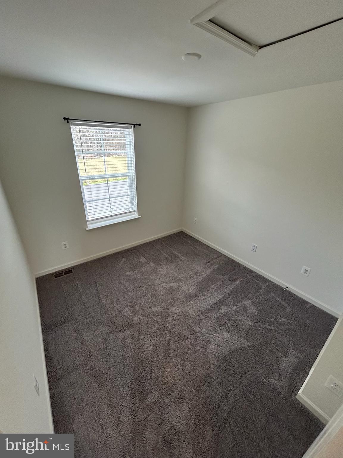 WHISPERING PINES - Residential Lease