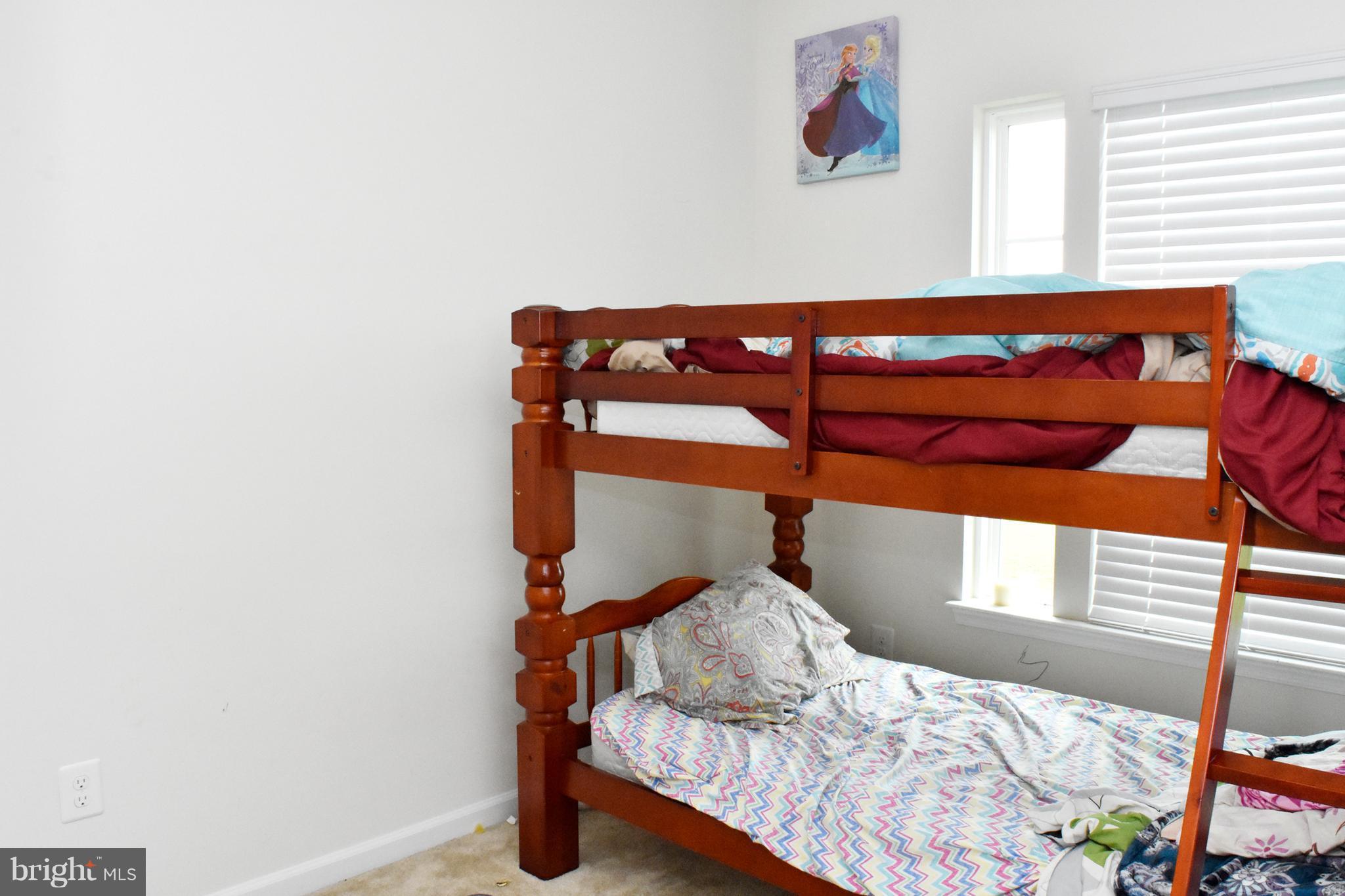 HOWARD SQUARE - Residential Lease