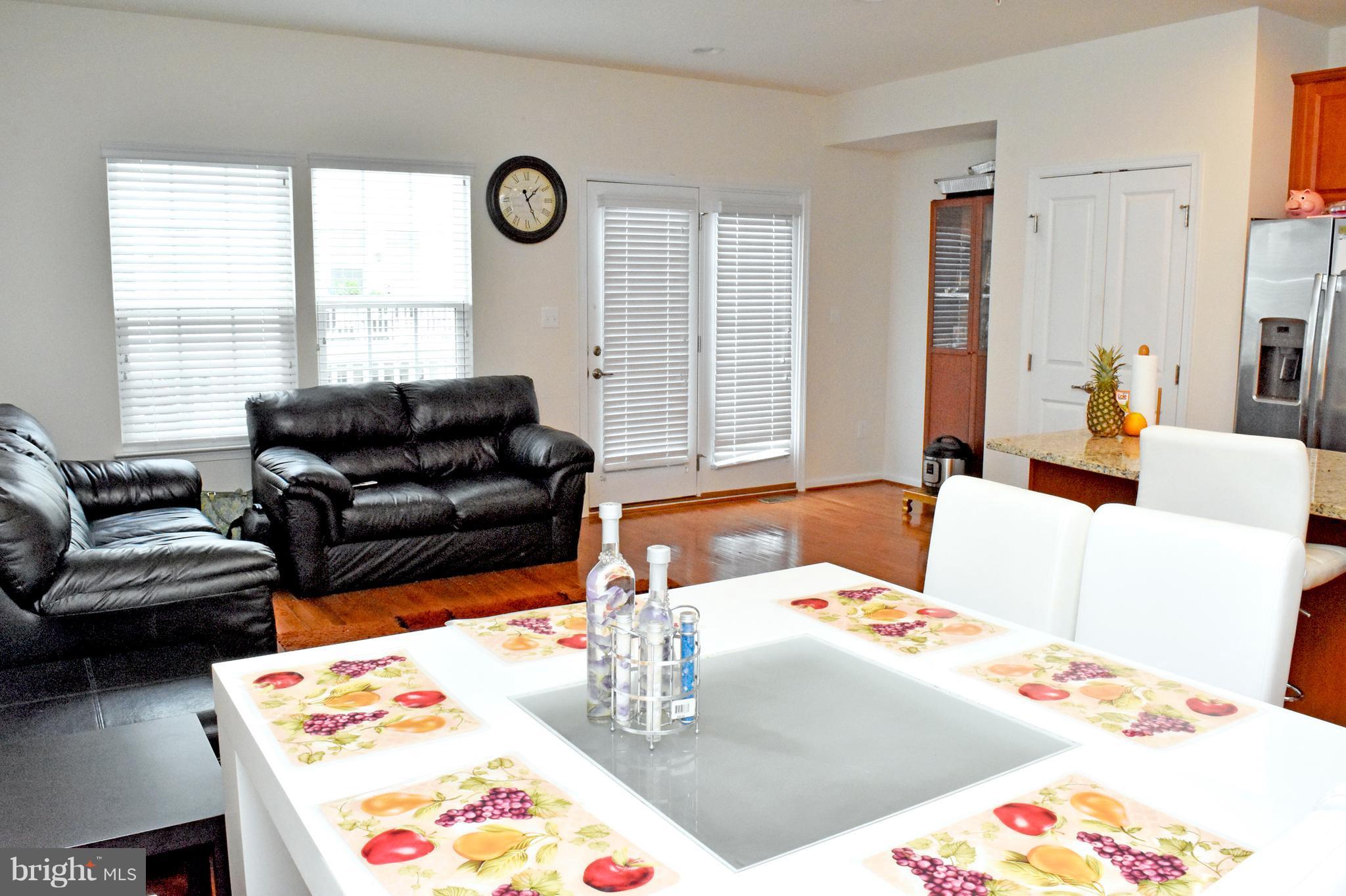 HOWARD SQUARE - Residential Lease