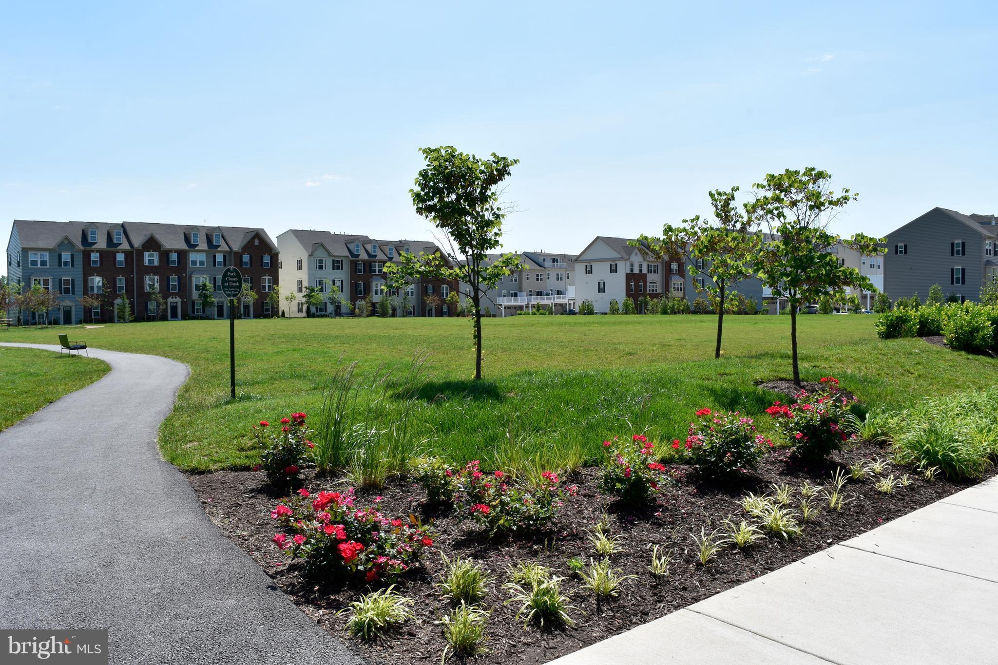 HOWARD SQUARE - Residential Lease