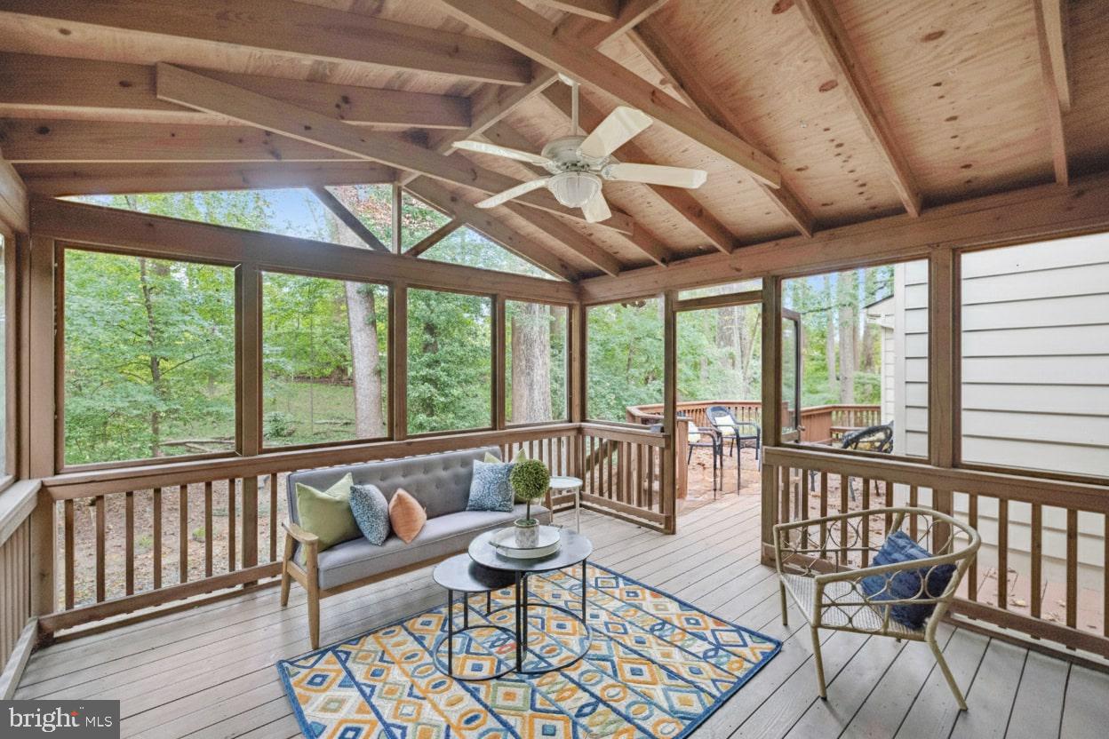 QUINCE ORCHARD VALLEY - Residential