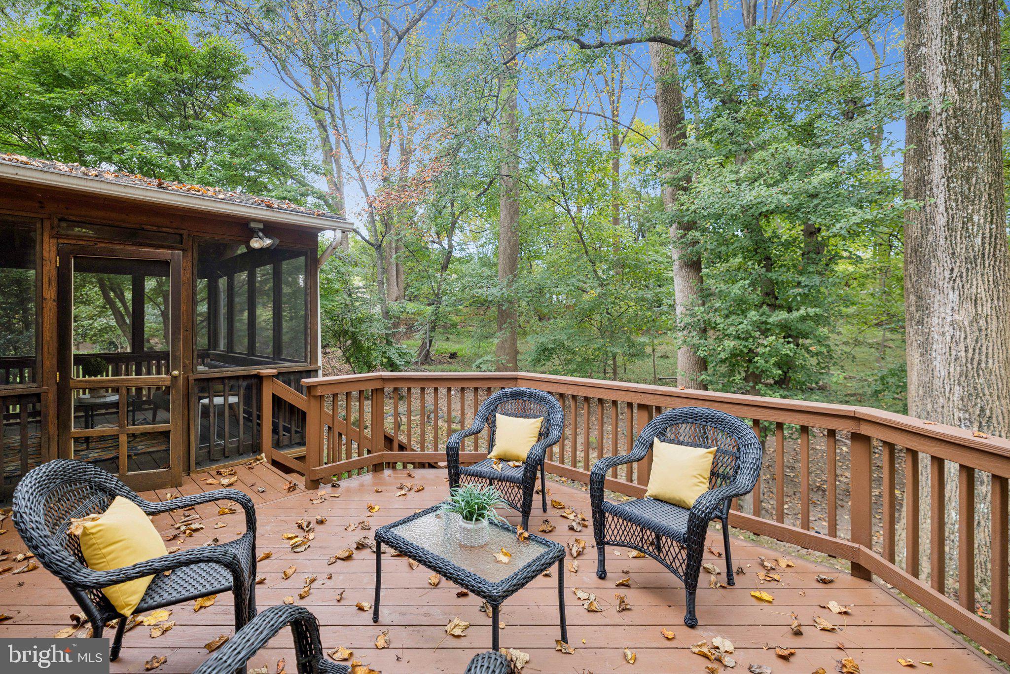 QUINCE ORCHARD VALLEY - Residential