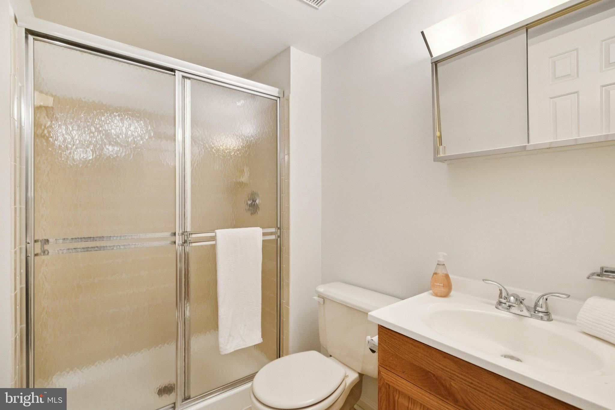 QUINCE ORCHARD VALLEY - Residential