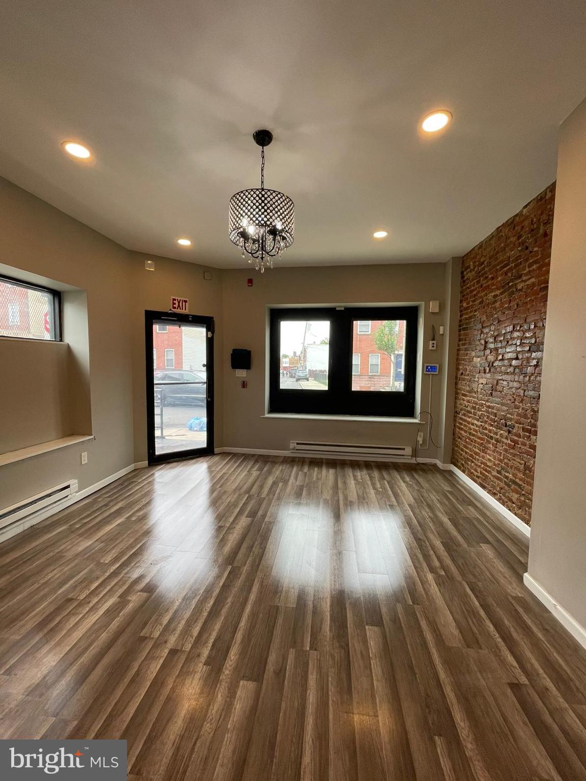 ✨ Prime Commercial Space for Rent – 2930 Frankford Ave – \$1,250/month 🏢
Take advantage of this beautifully renovated commercial space located in a high-traffic area on Frankford Avenue. This versatile unit features modern flooring, exposed brick accents, high ceilings with recessed lighting, and a stylish chandelier that adds a touch of elegance.
🧱 Highlights:
* Open floor plan perfect for retail, office, studio, or service-based business
* Large front windows for natural light and visibility
* Accent brick walls and updated finishes
* Private entrance with glass door
* Heating system in place
* Move-in ready
Located in a vibrant area with strong foot traffic and convenient access to public transportation and local amenities, this space is ideal for entrepreneurs and business owners looking to establish or expand their presence in Philadelphia.
📞 Contact us today to schedule a tour and bring your business vision to life at 2930 Frankford Ave!