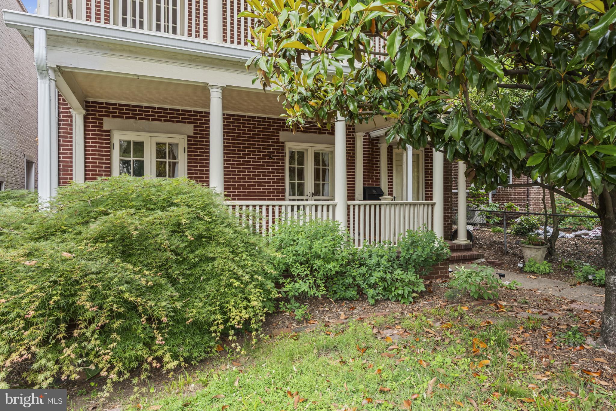 ROLAND PARK - Residential Income