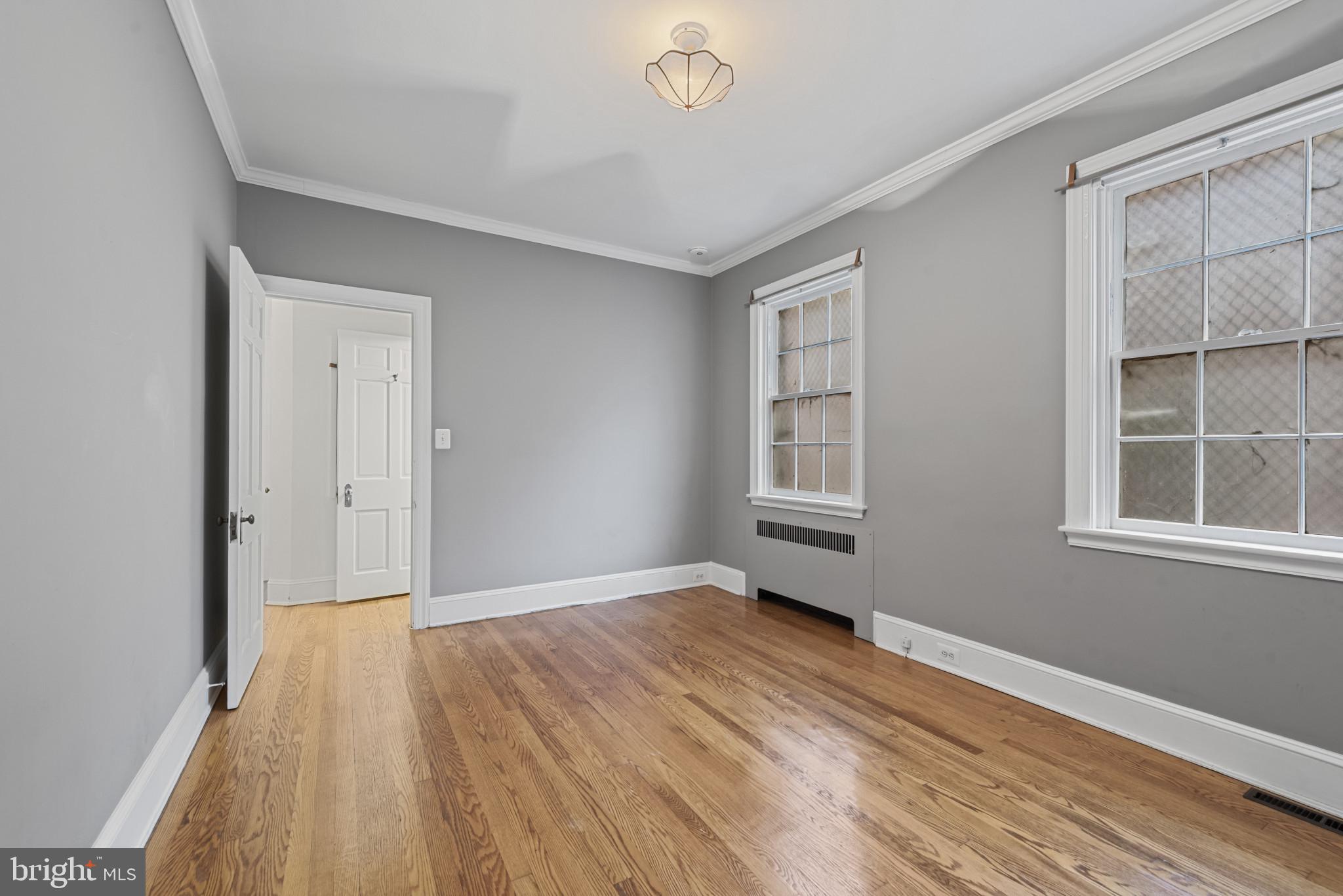 ROLAND PARK - Residential Income