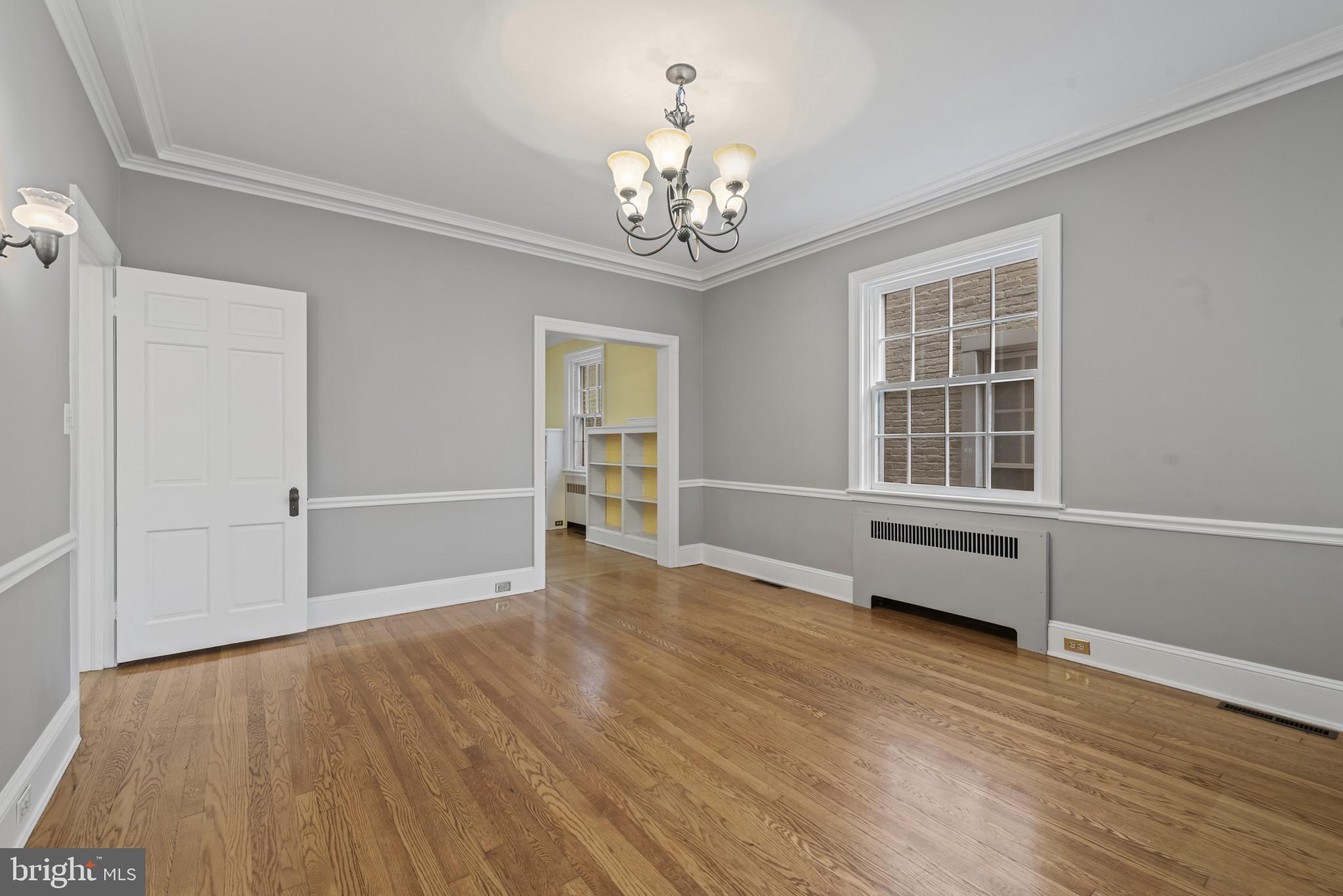 ROLAND PARK - Residential Income
