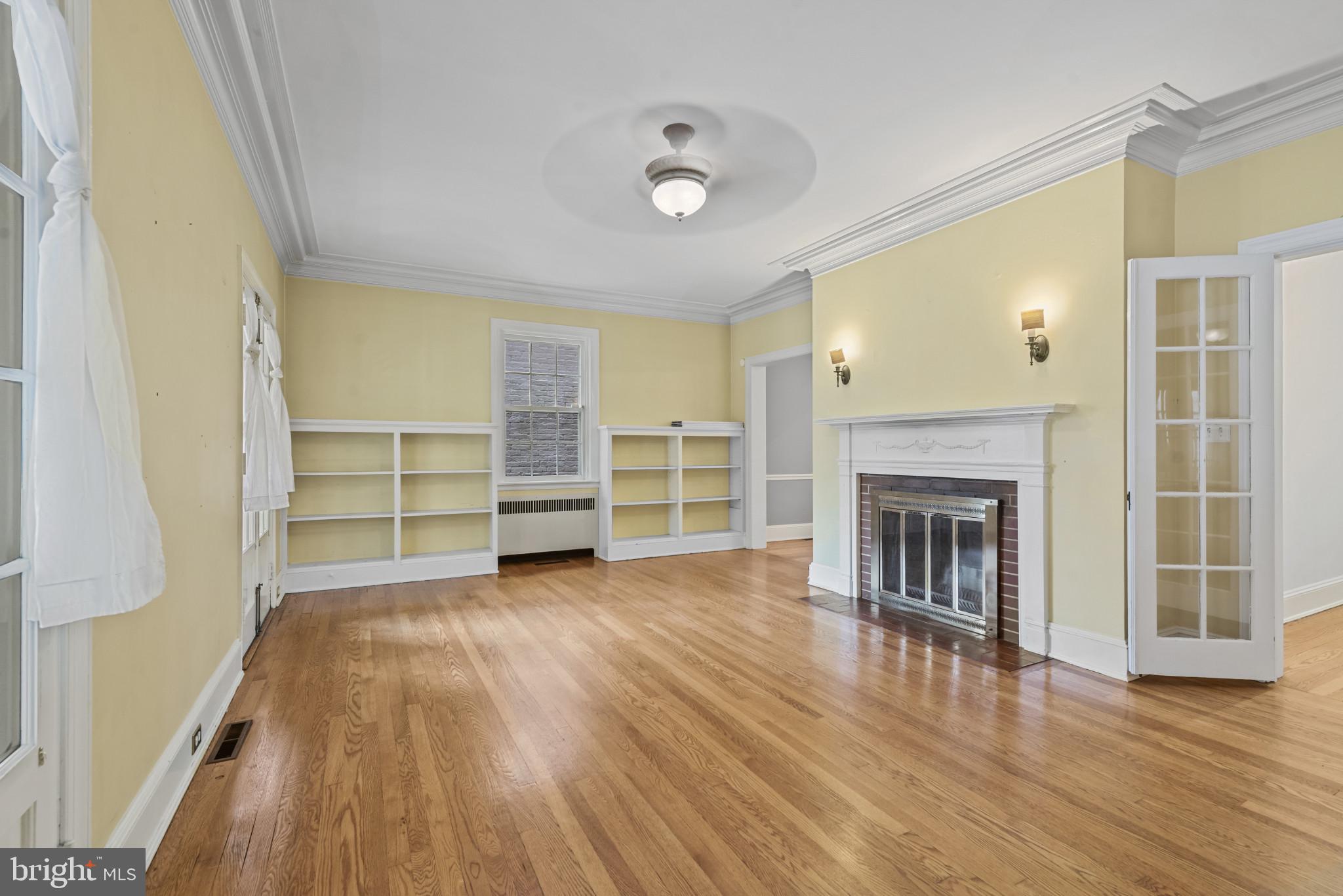ROLAND PARK - Residential Income