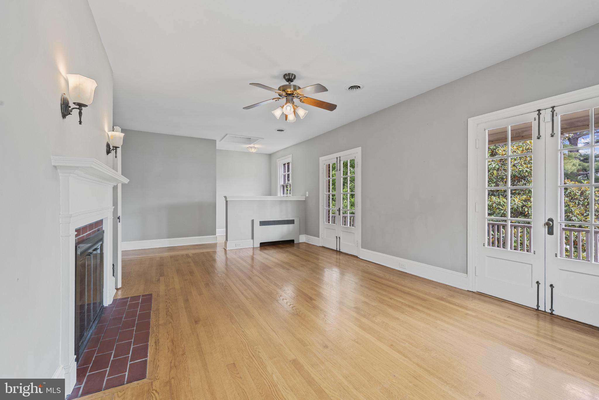 ROLAND PARK - Residential Income