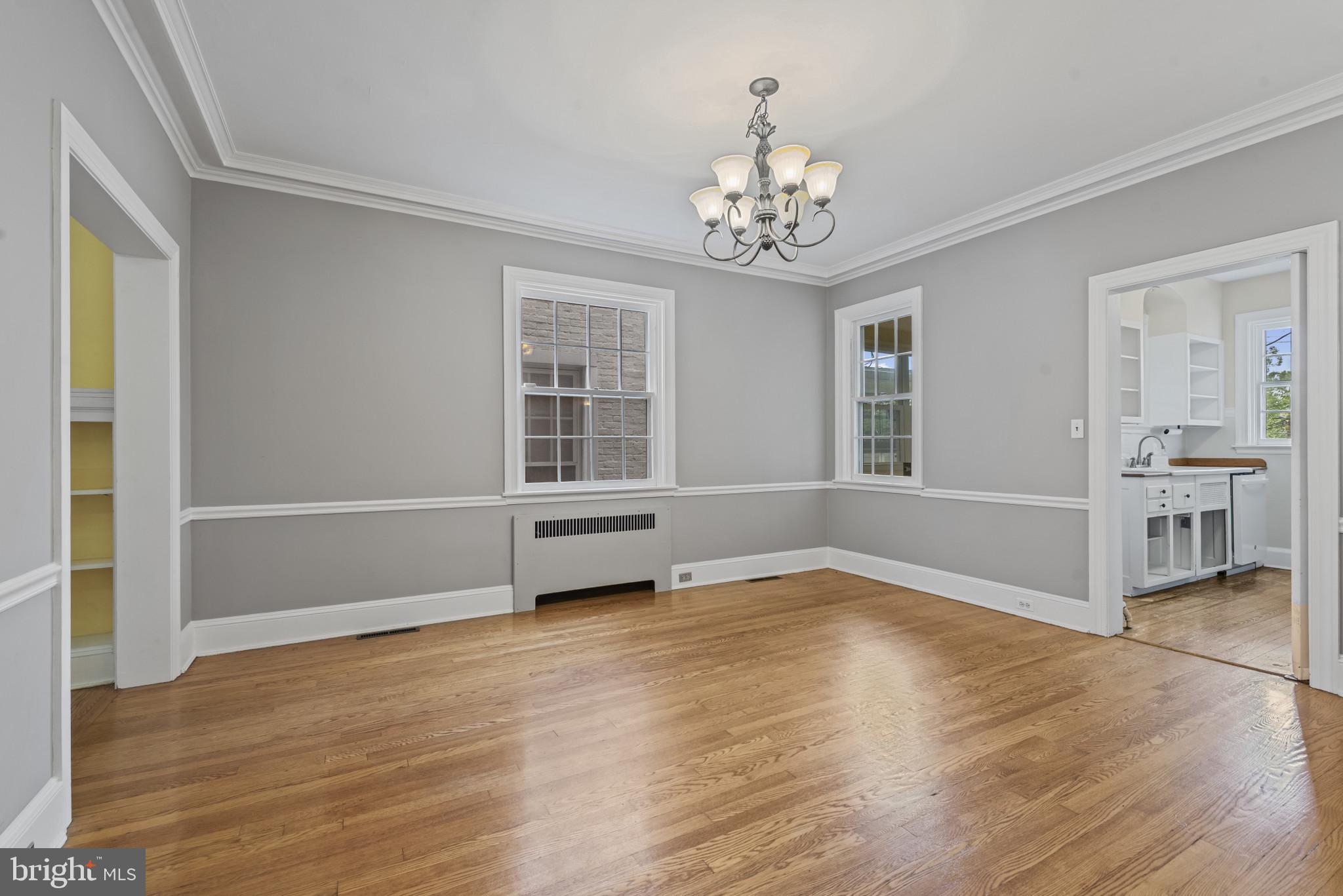 ROLAND PARK - Residential Income