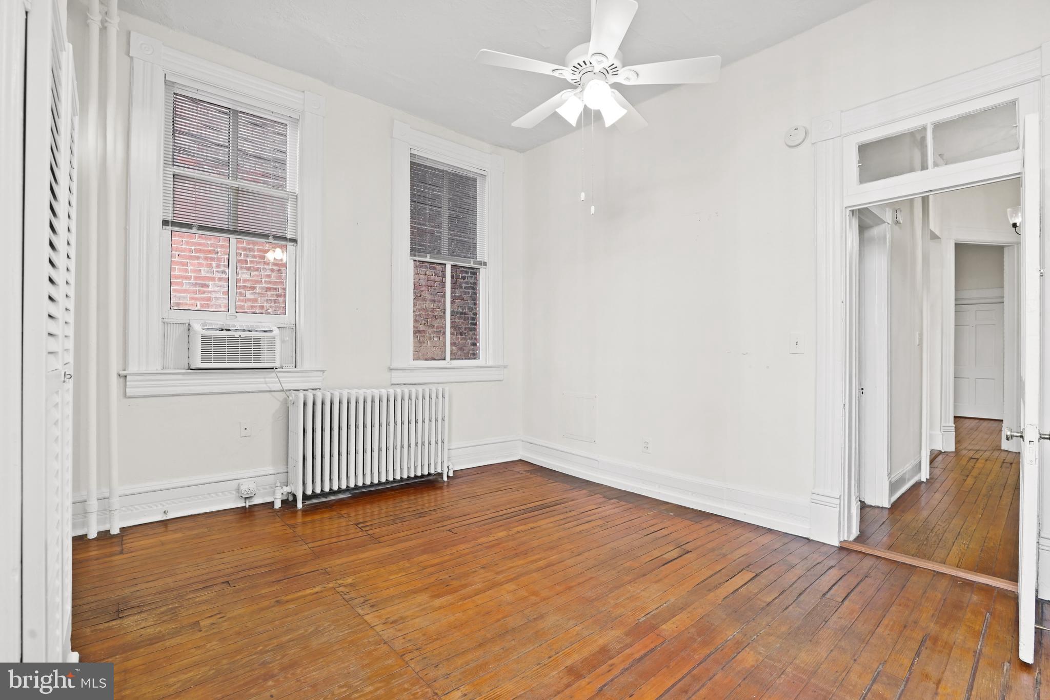 OLD TOWN - Residential Lease