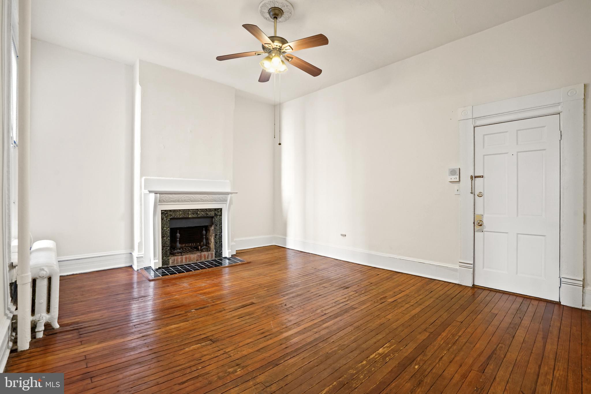 OLD TOWN - Residential Lease