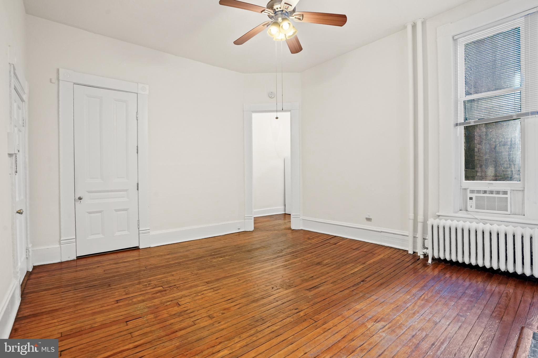 OLD TOWN - Residential Lease