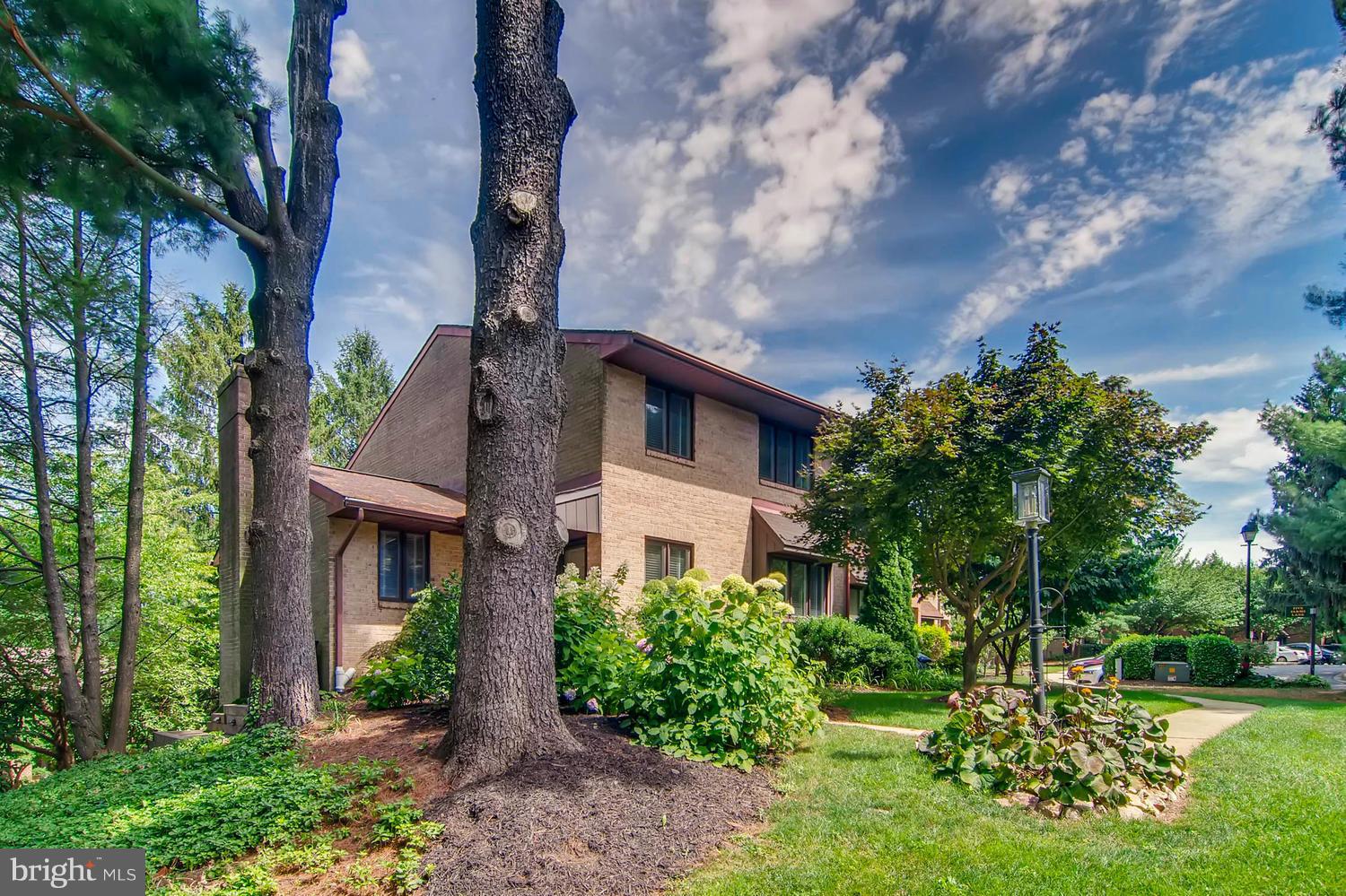 VALLEYWOOD AT FIVE FARMS - Residential