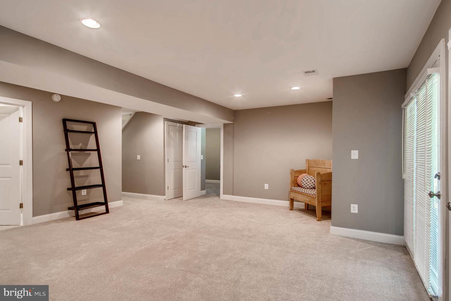 VALLEYWOOD AT FIVE FARMS - Residential