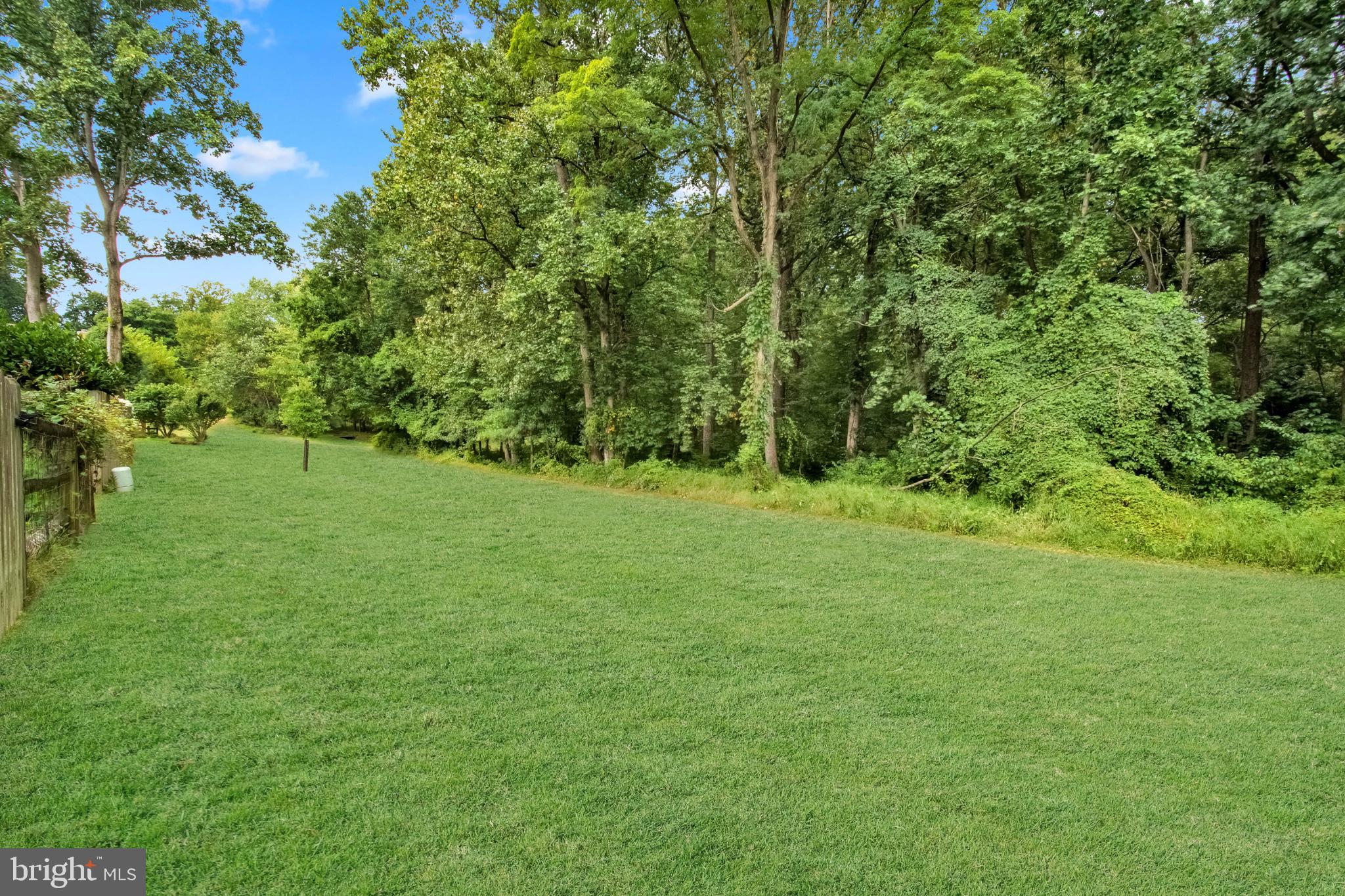 INVERNESS KNOLLS - Residential