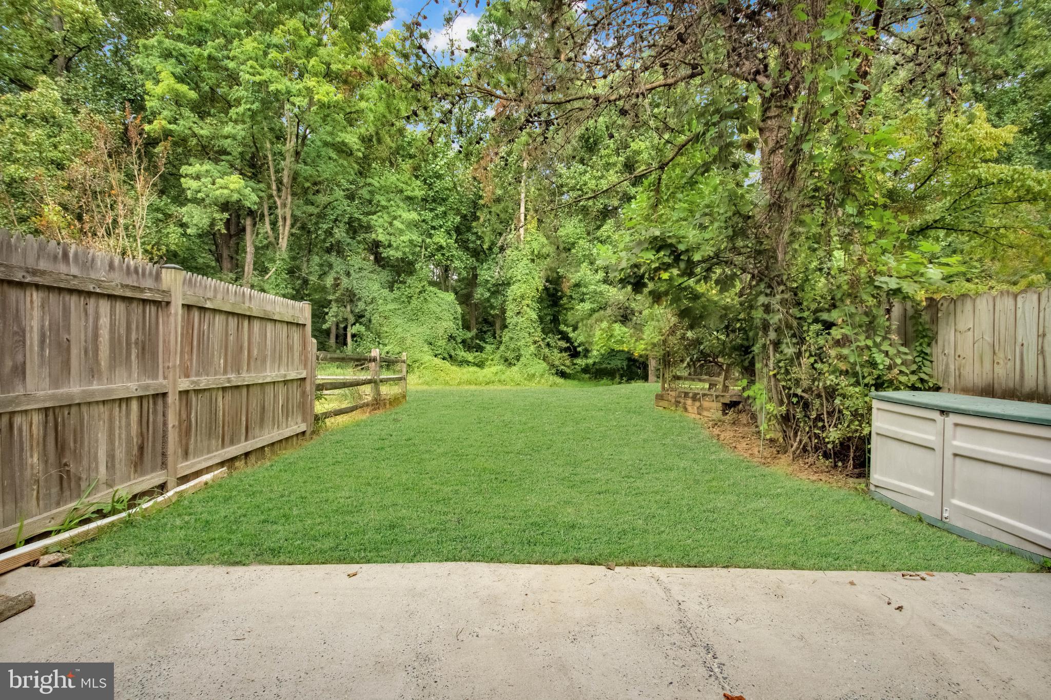 INVERNESS KNOLLS - Residential