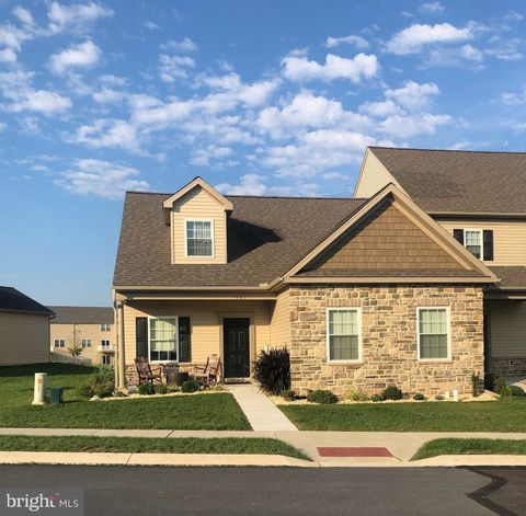 Photo of 134 RIDGEFIELD DR, ELIZABETHTOWN, PA 17022 (MLS # PALA2025522)