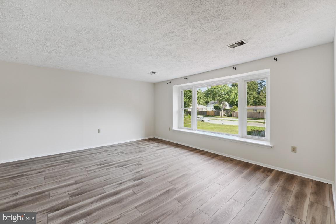 PINEFIELD - Residential