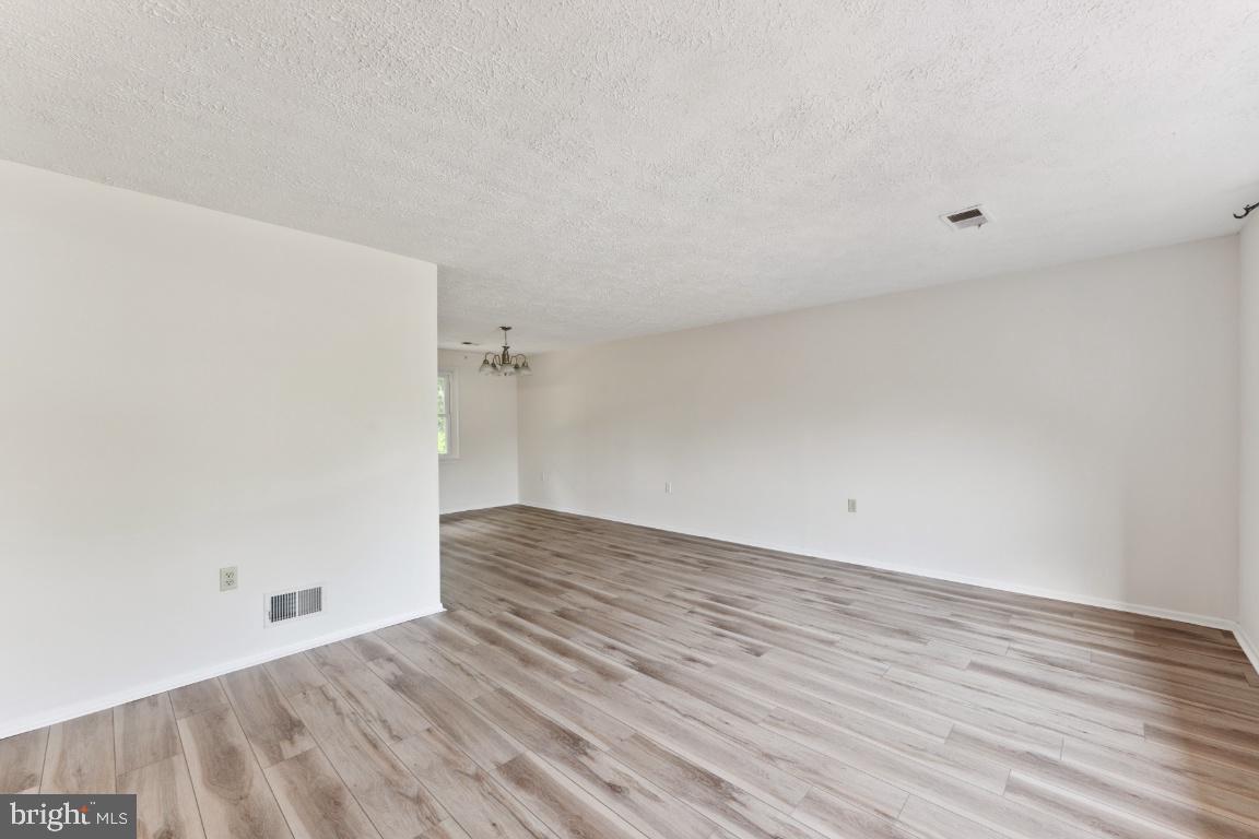 PINEFIELD - Residential