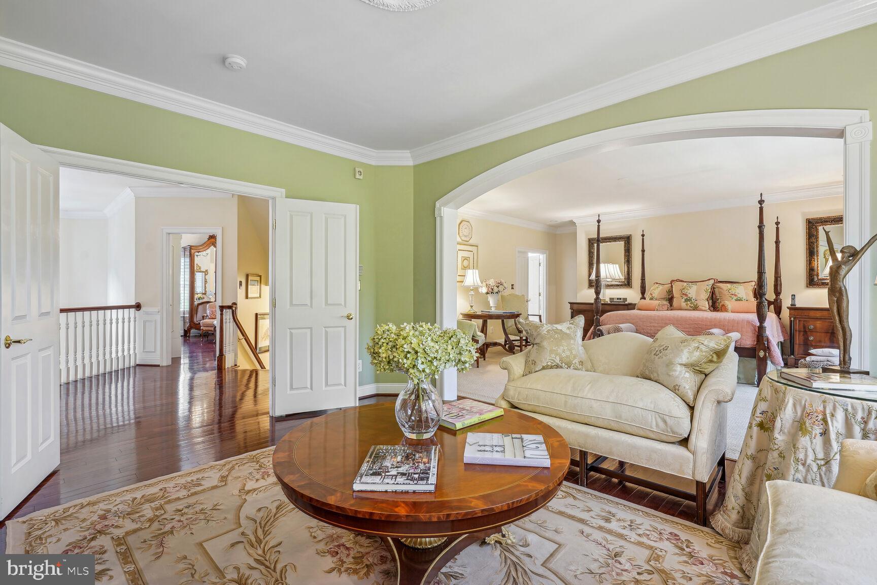 CHALICE CREST - Residential