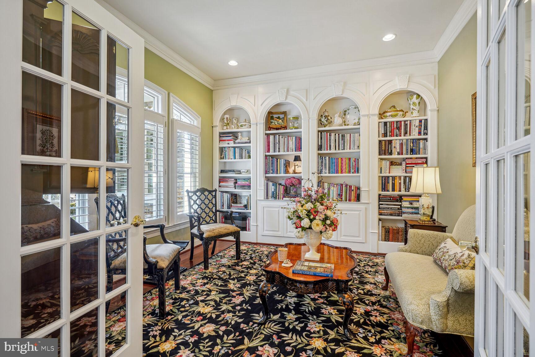 CHALICE CREST - Residential