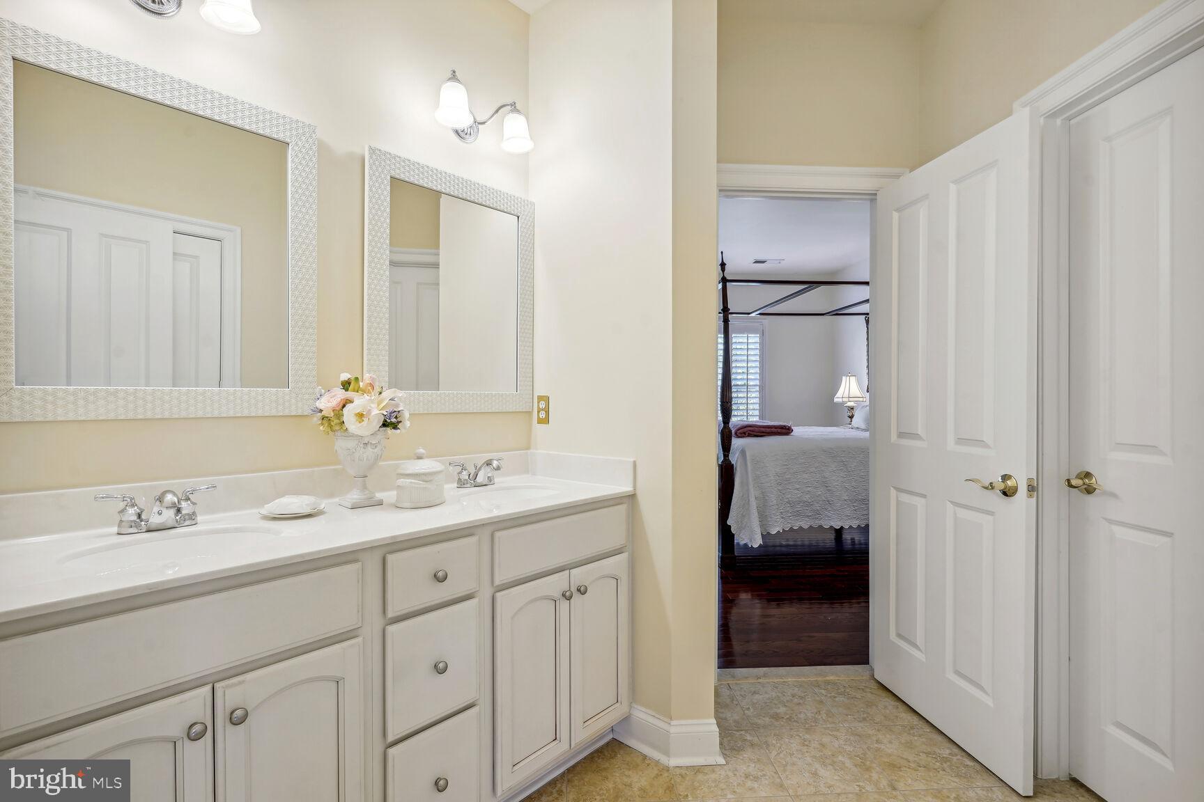 CHALICE CREST - Residential