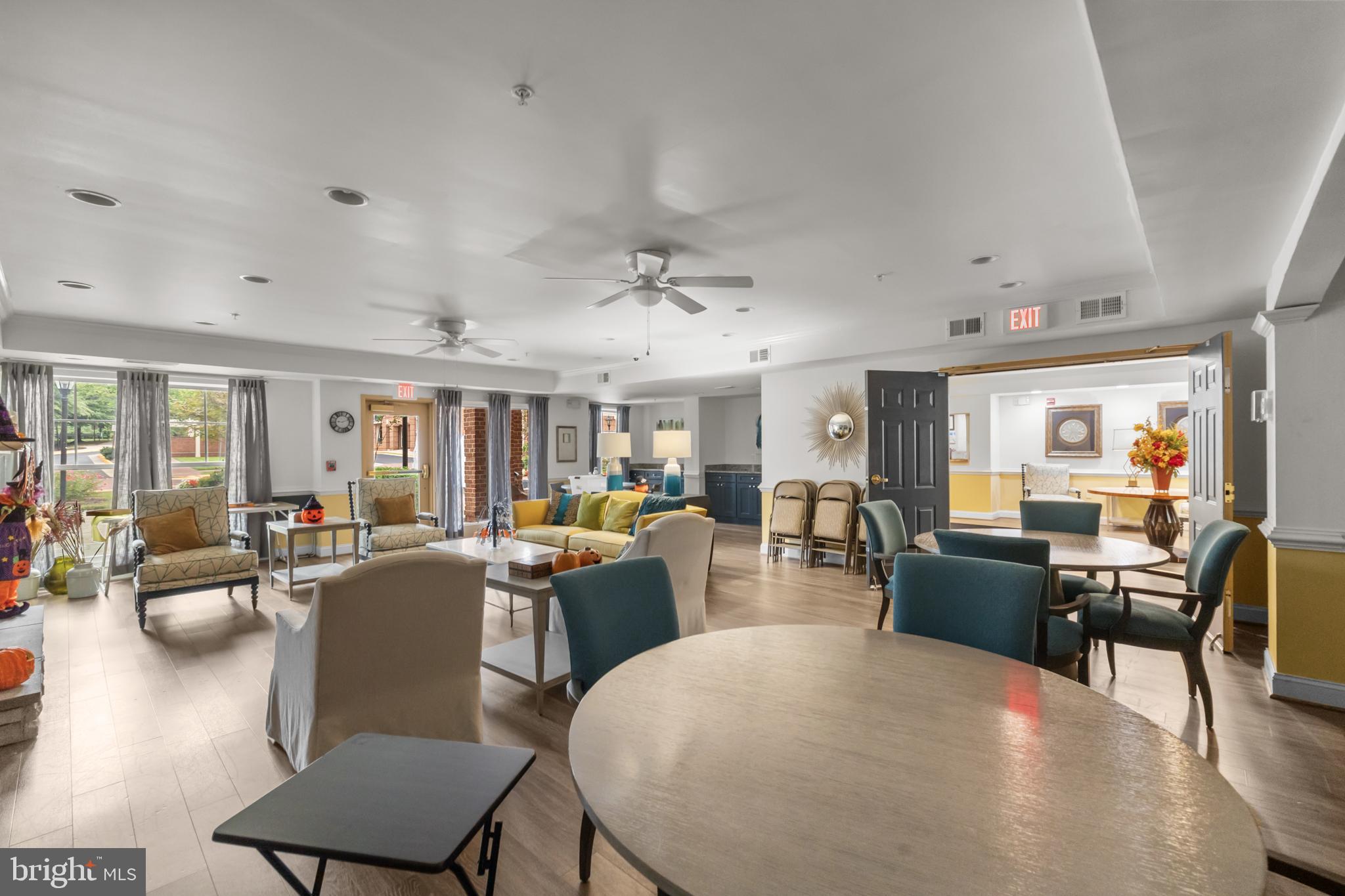 2905 SAINTSBURY PLAZA 315
