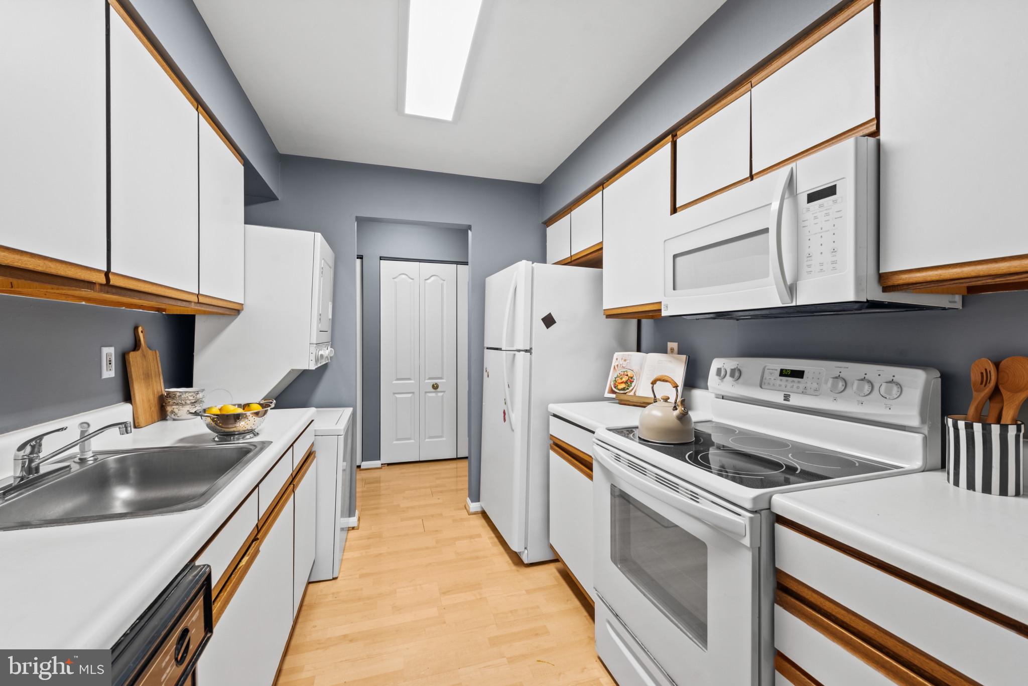 MONTGOMERY RUN - Residential