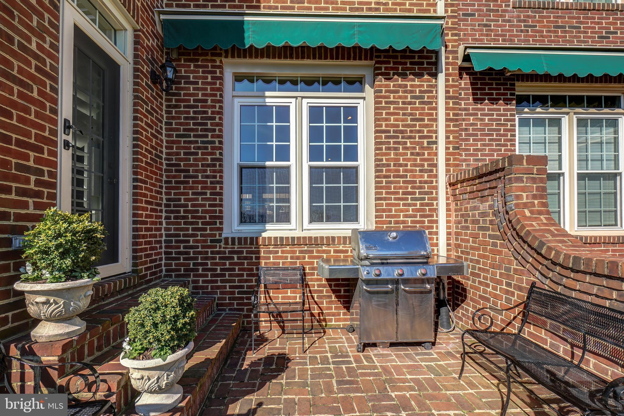 RIVERGATE - Residential