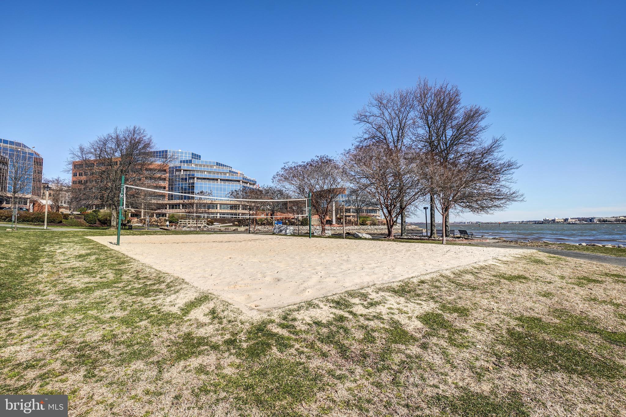 RIVERGATE - Residential