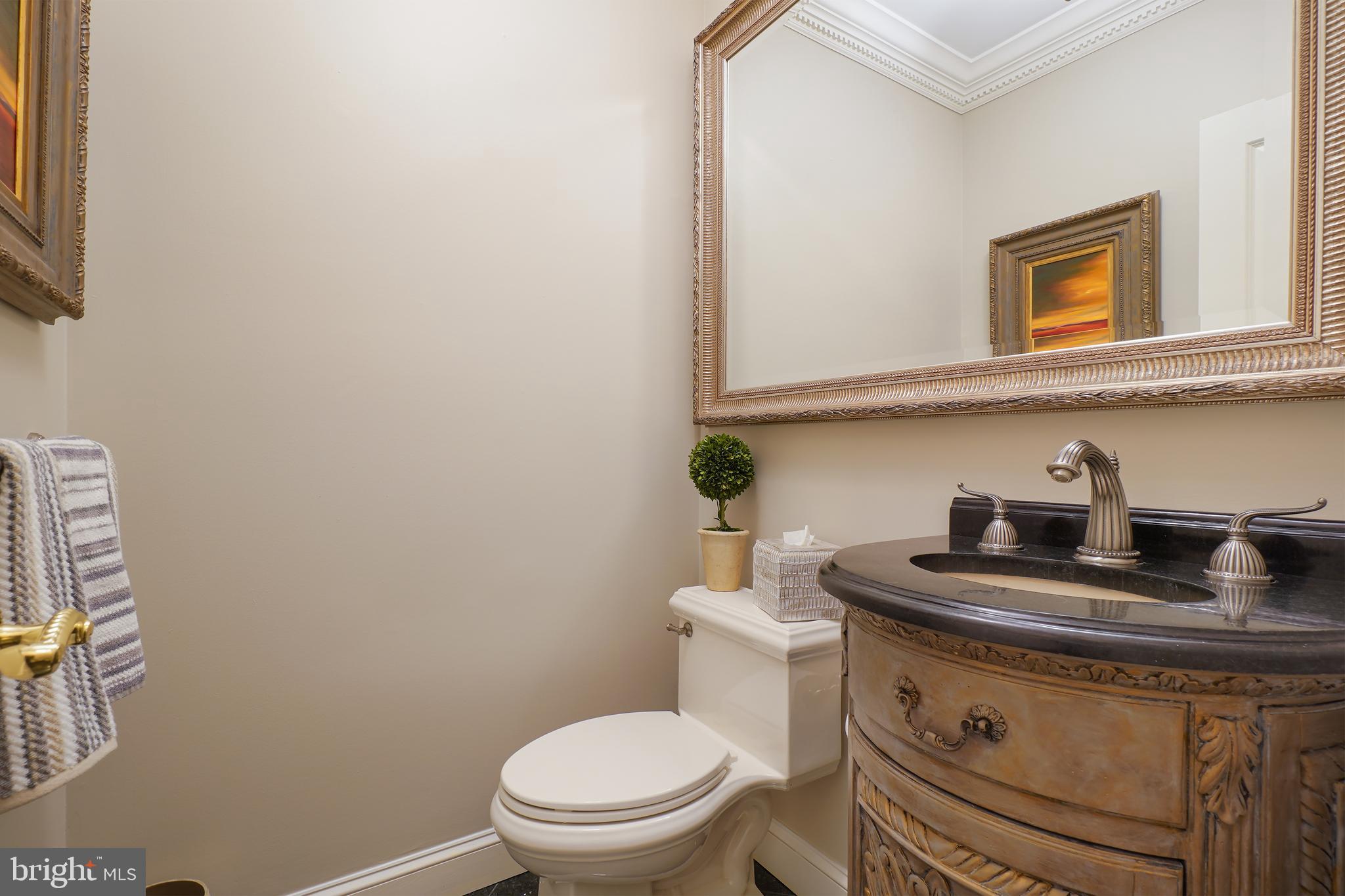 RIVERGATE - Residential