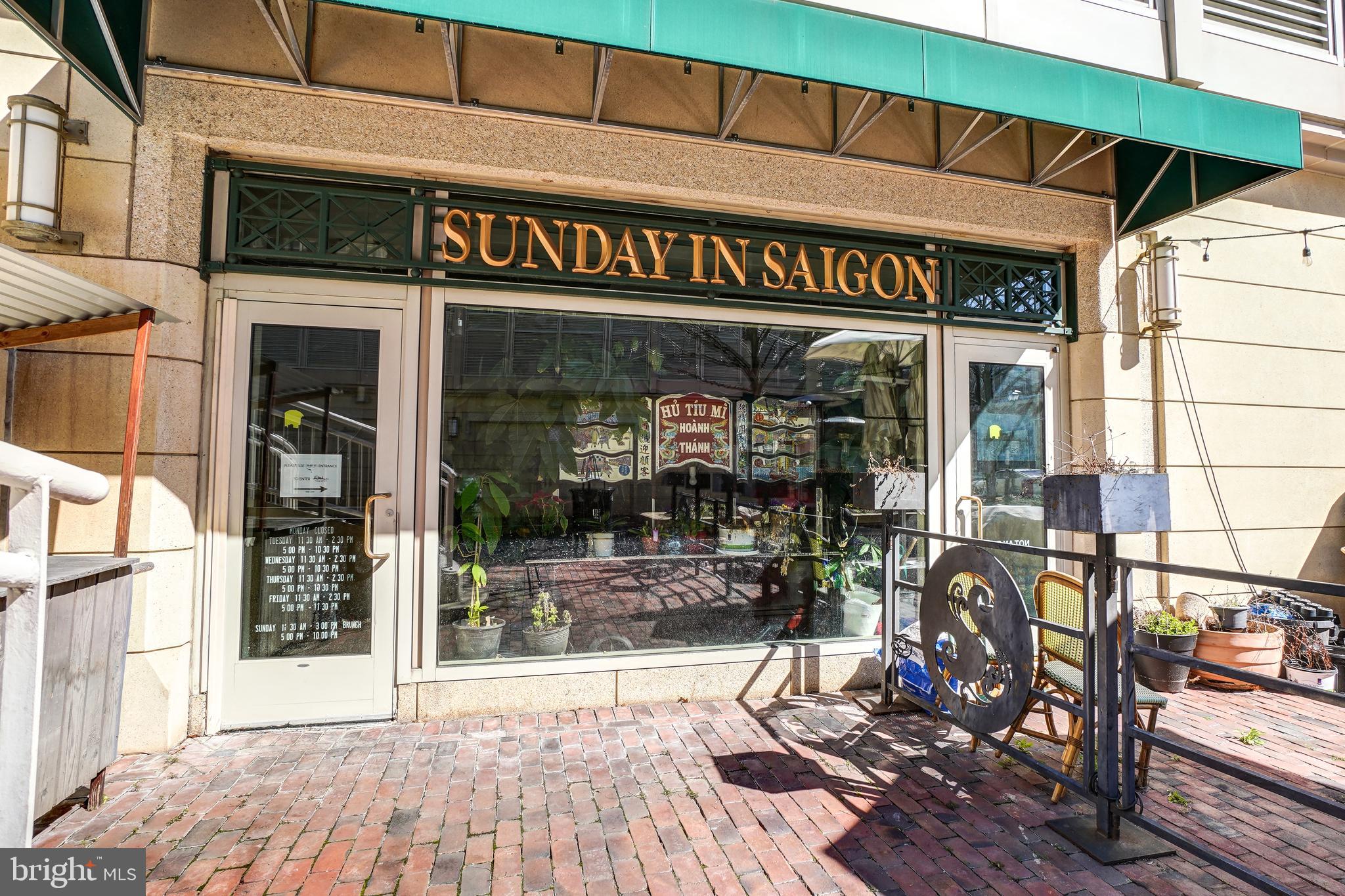 RIVERGATE - Residential