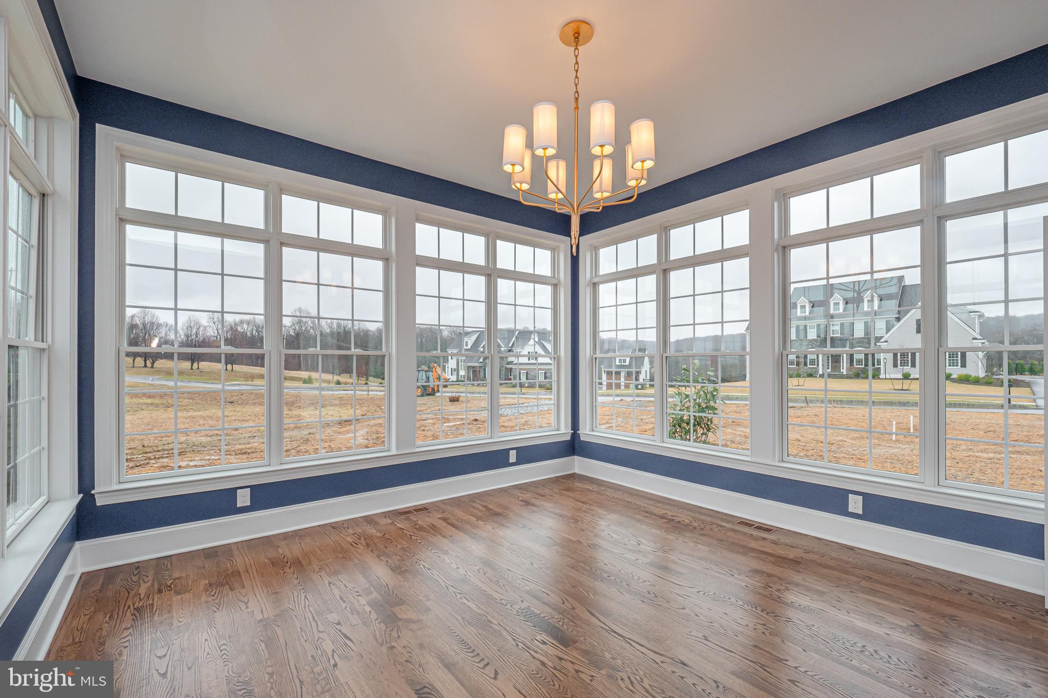 ESTATES AT HOWELL RIDGE - Residential