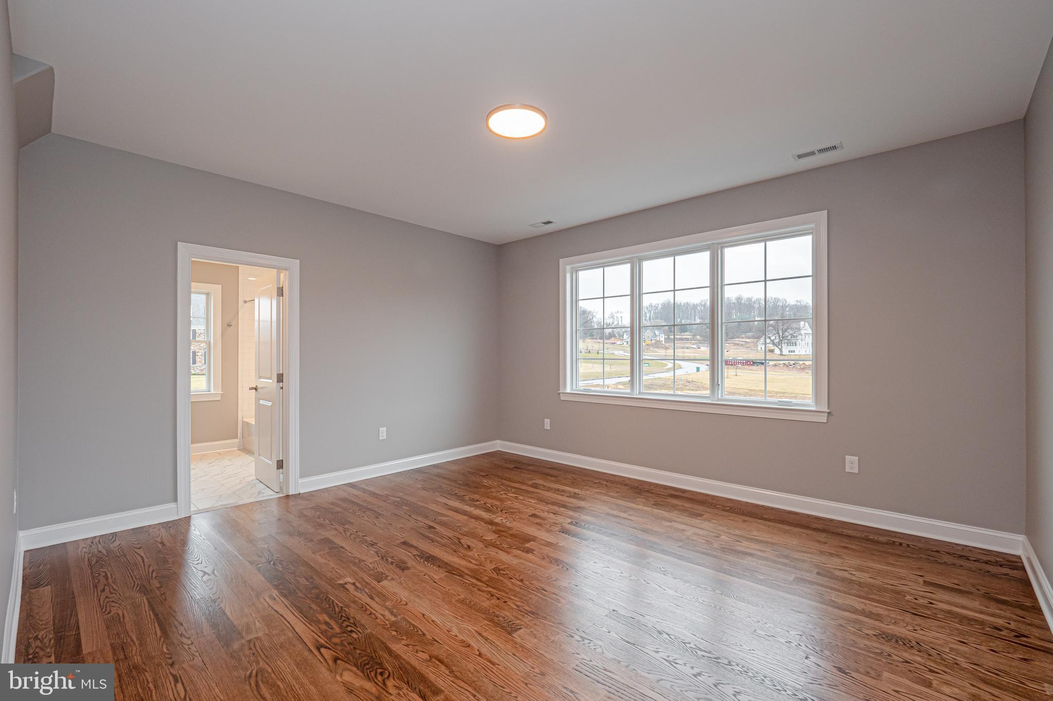 ESTATES AT HOWELL RIDGE - Residential