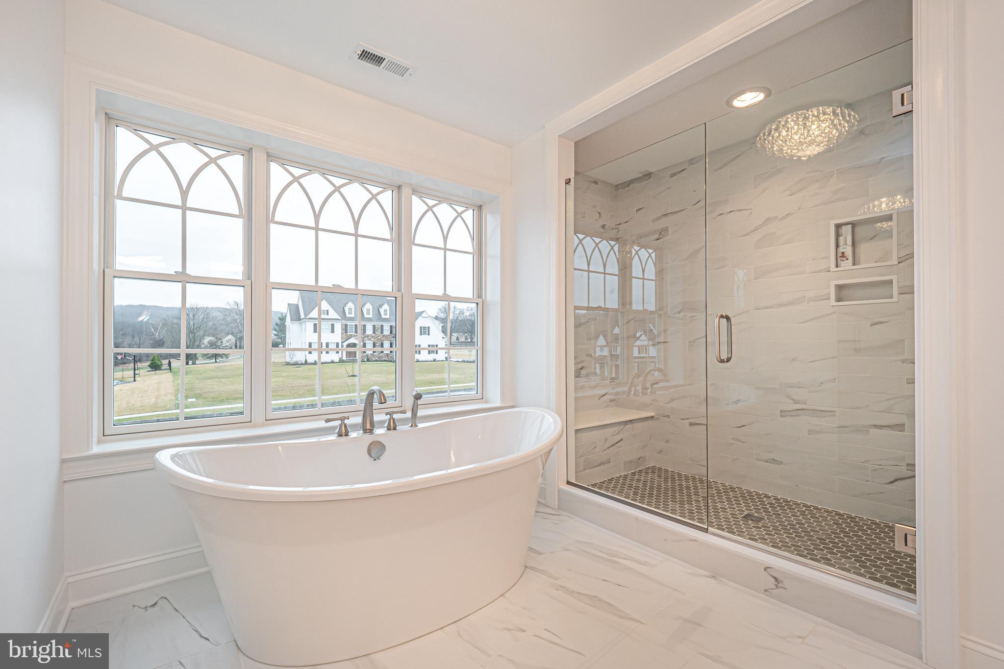 ESTATES AT HOWELL RIDGE - Residential