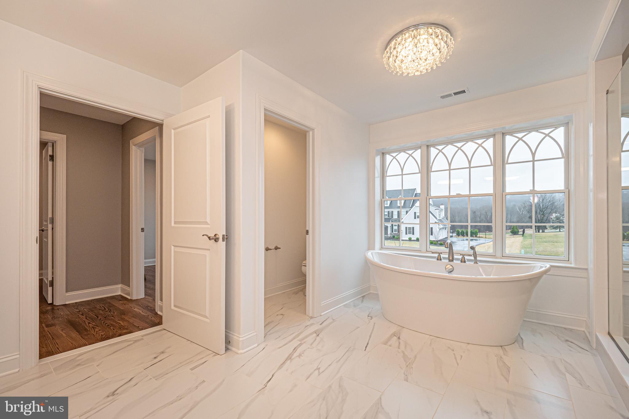 ESTATES AT HOWELL RIDGE - Residential