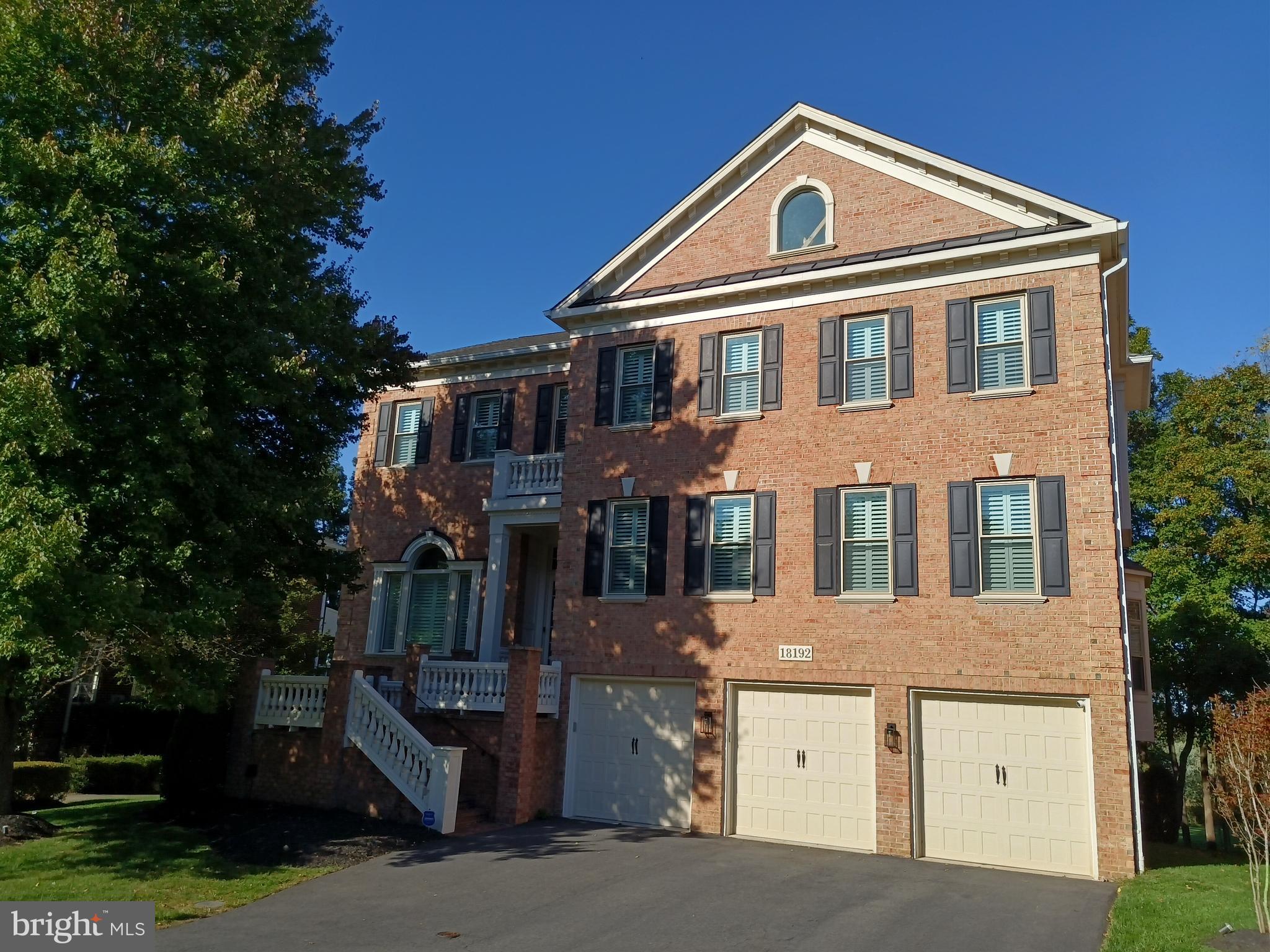 RIVER CREEK - Residential Lease