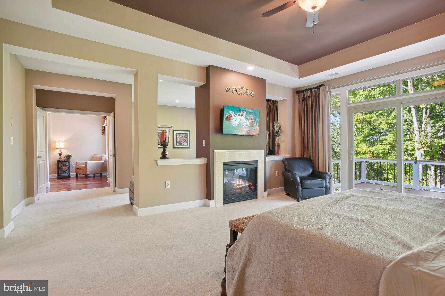 RIVER CREEK - Residential Lease