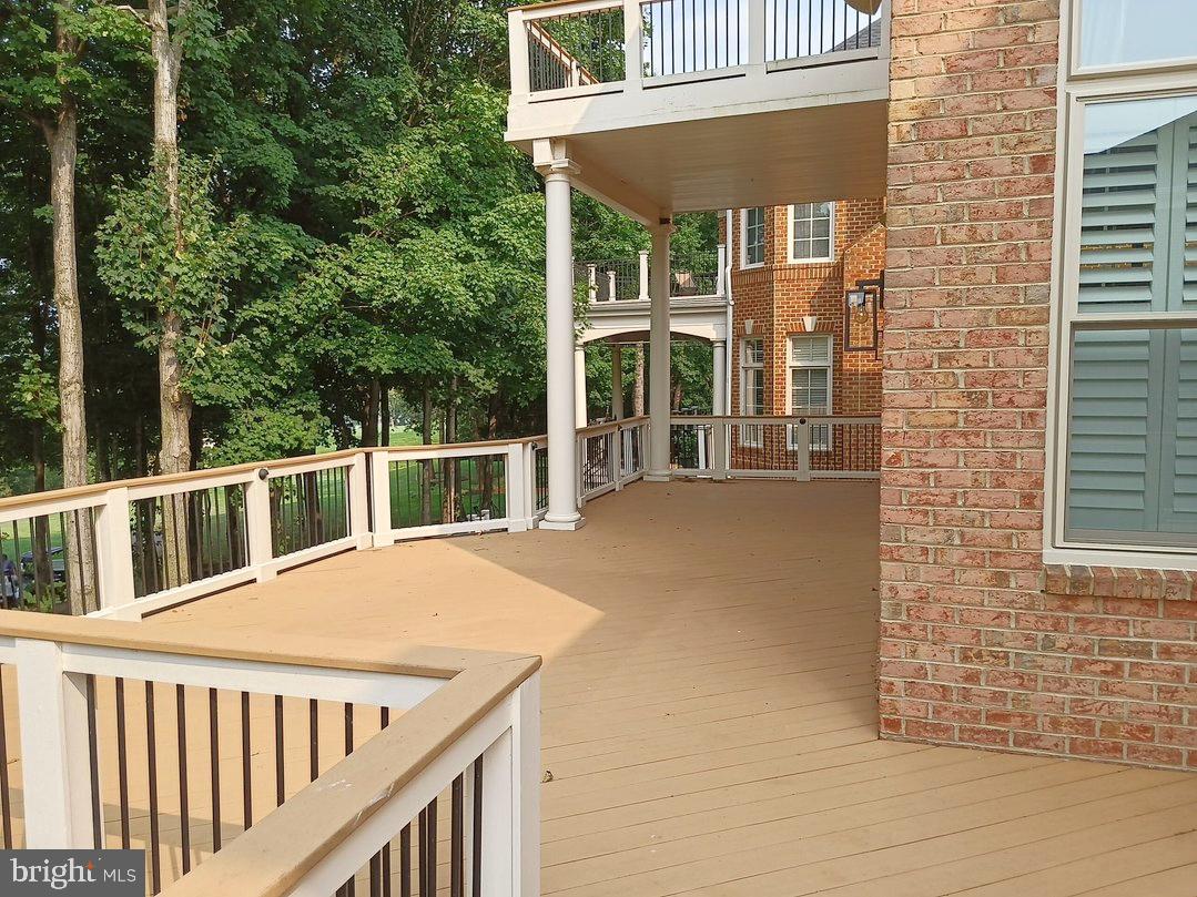 RIVER CREEK - Residential Lease