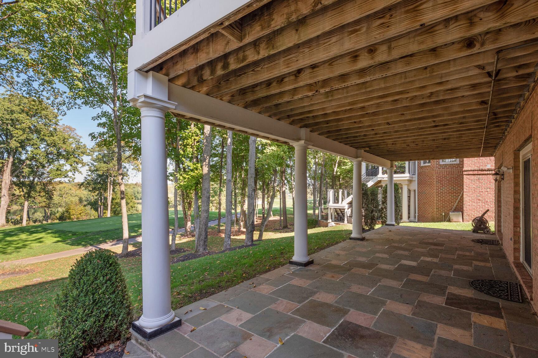 RIVER CREEK - Residential Lease