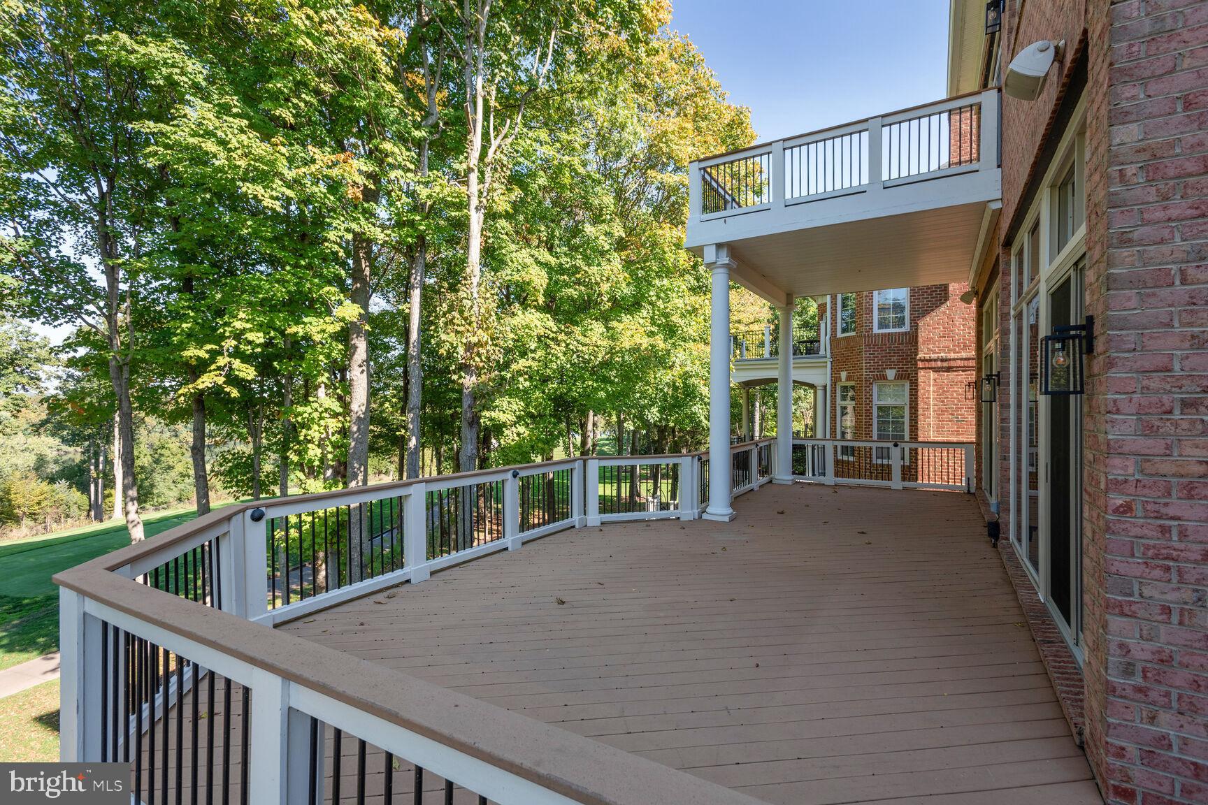 RIVER CREEK - Residential Lease