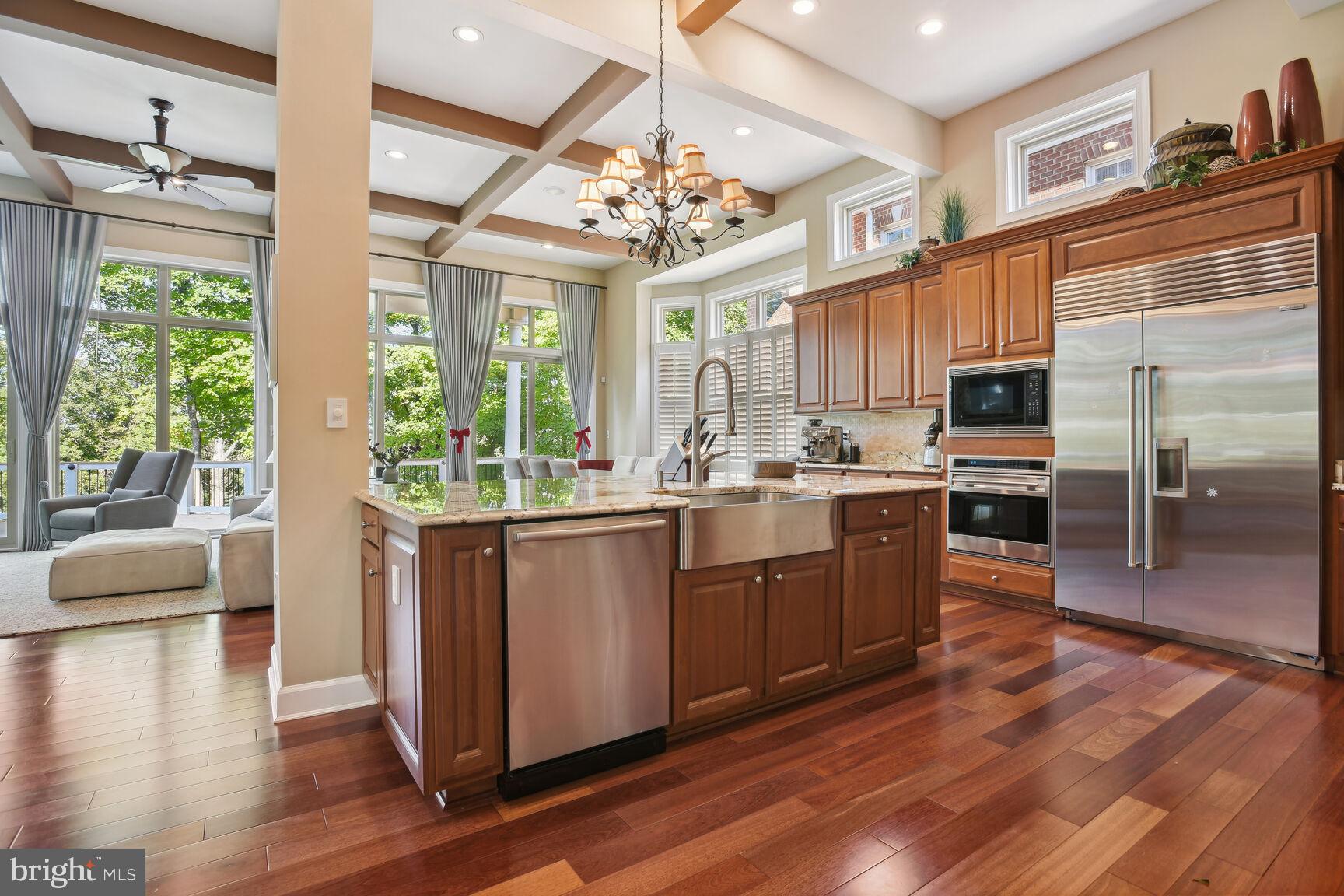 RIVER CREEK - Residential Lease