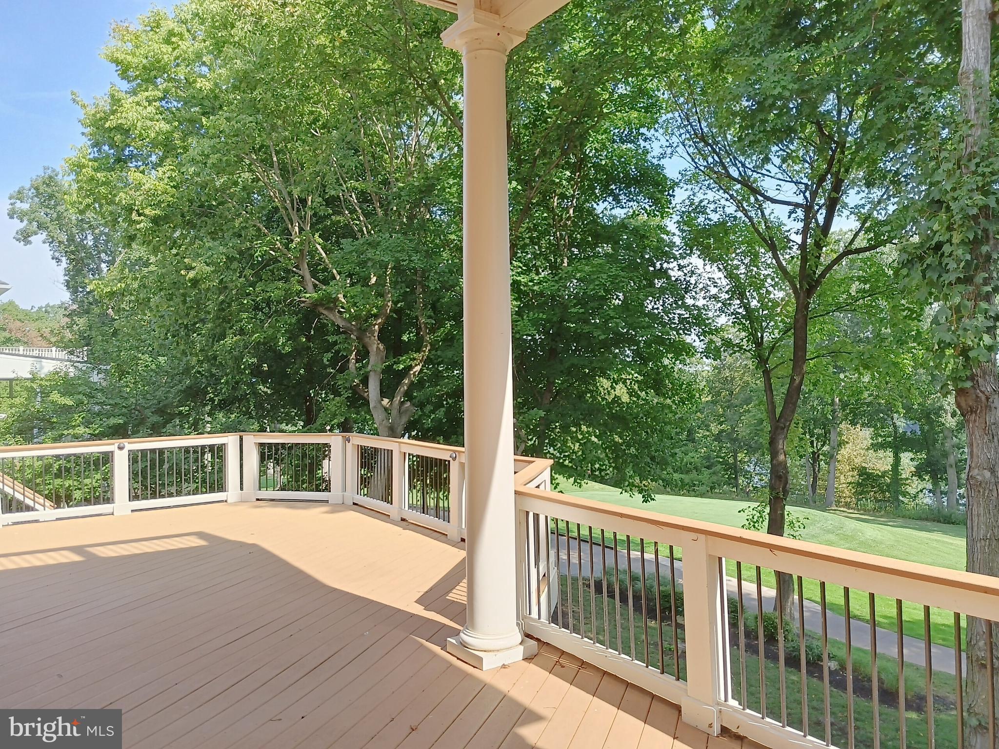 RIVER CREEK - Residential Lease